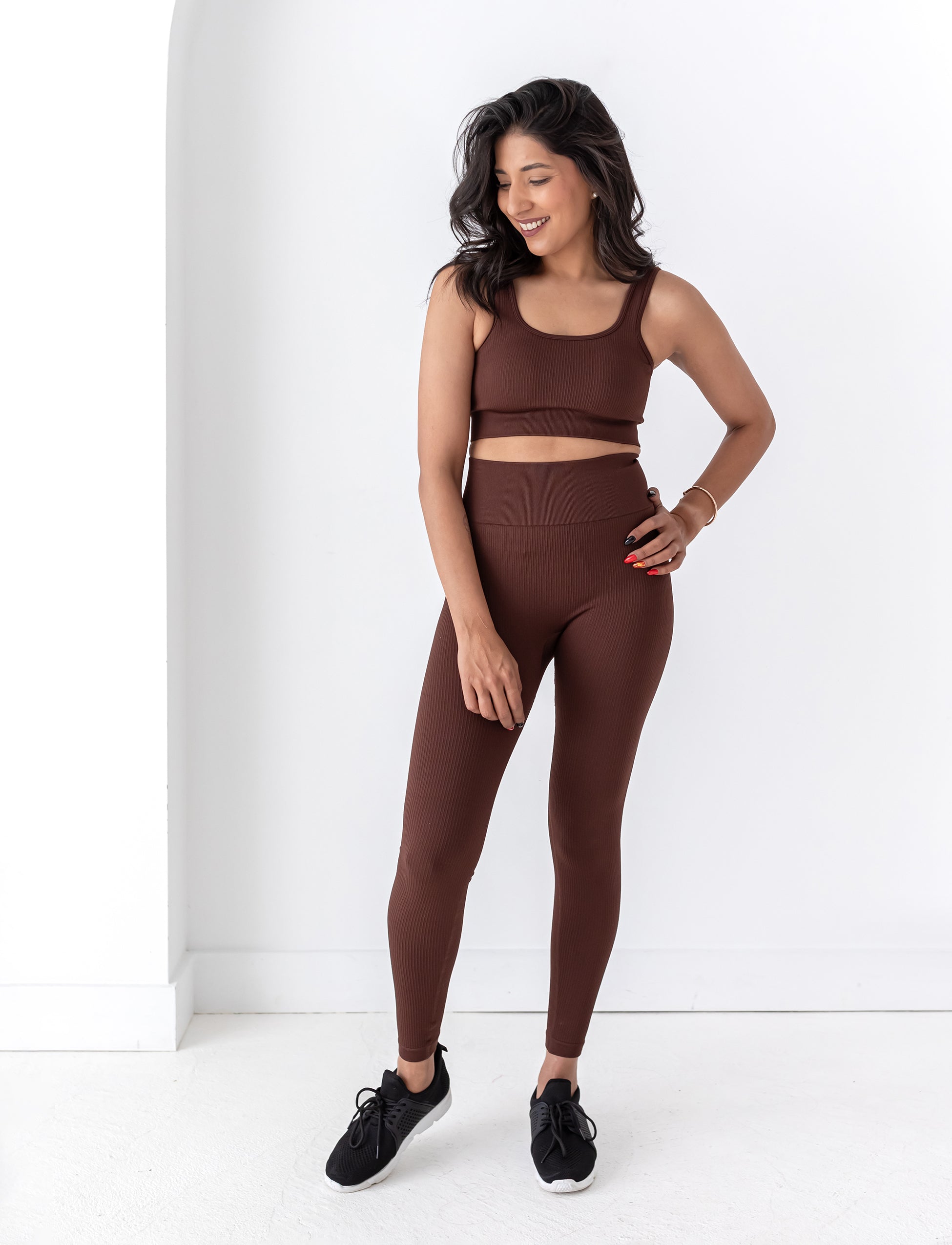 LADIES SEAMLESS RIB SPORTS CROP – Jill Yoga