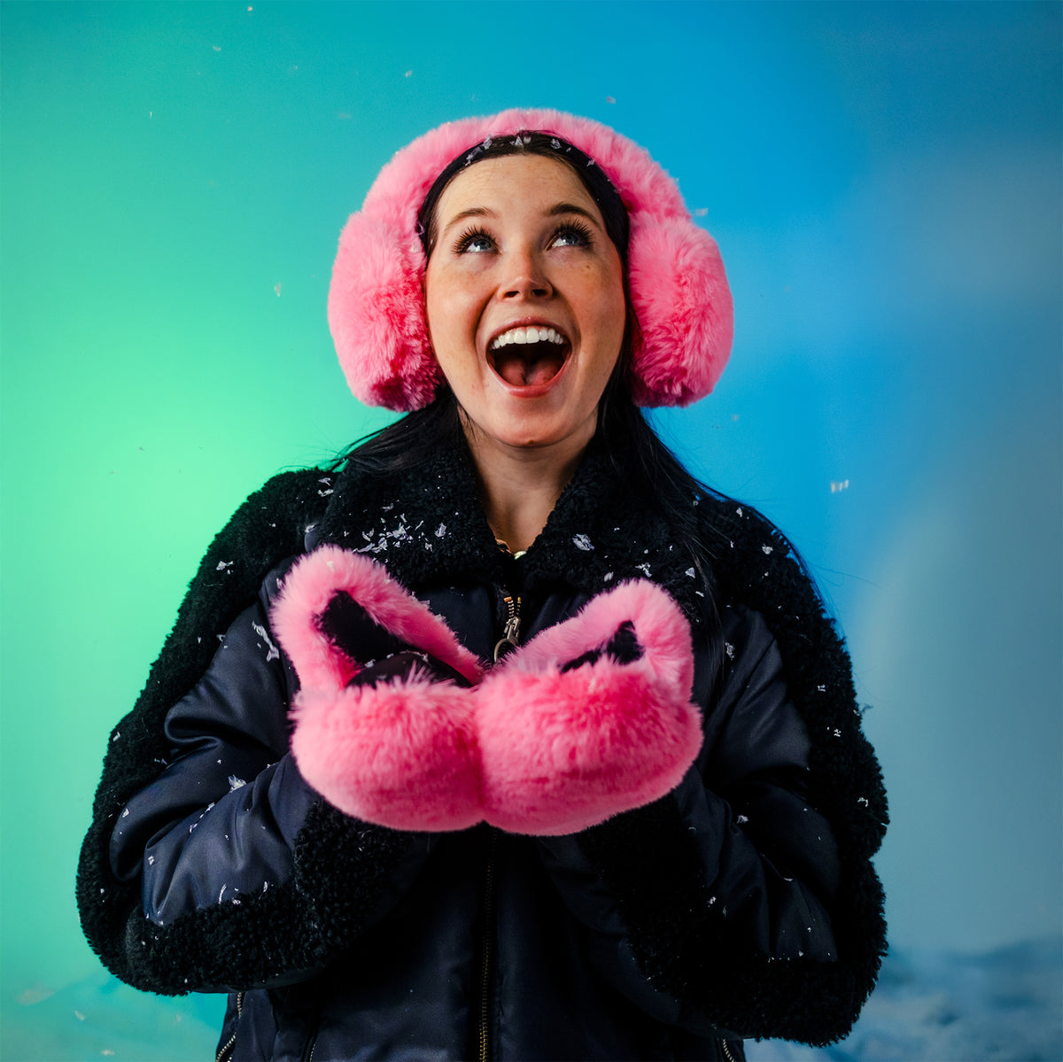 Women's Wonder Fluff Candy Pink Faux Fur Earmuff