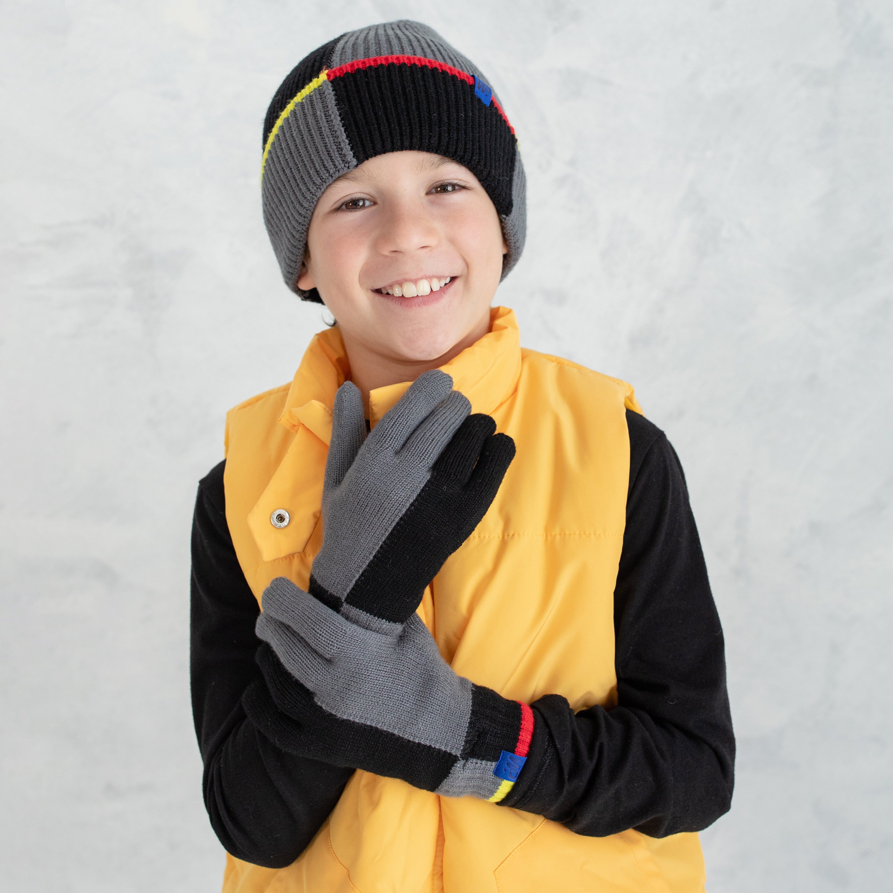 Boy s Grey Black Color Block Knit Gloves Jill Yoga