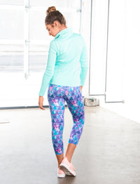 GIRLS PERFECTLY PINEAPPLE CAPRI LEGGING