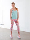 LADIES PARADISE PALM CAPRI LEGGING