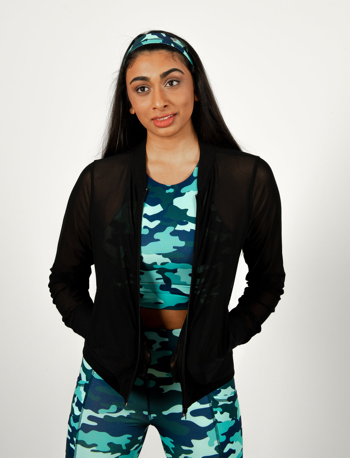 LADIES ON THE GO BOMBER